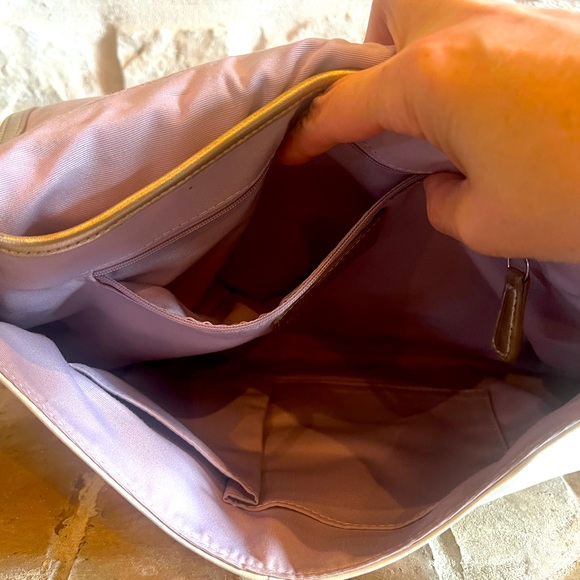 Coach Soho Ivory/Gold Pleated Buckle Flap Leather Shoulder Bag F17217 - Picture 6 of 8